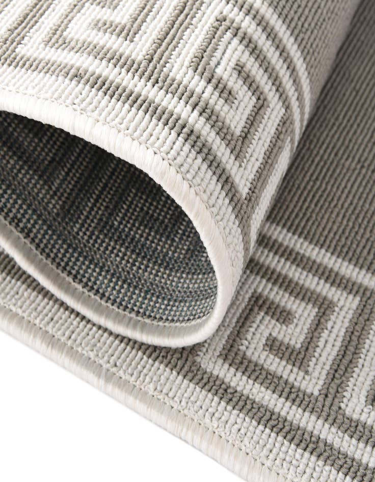 Detail image of 2' x 6' Easy-Clean Coastal Indoor / Outdoor Runner Rug