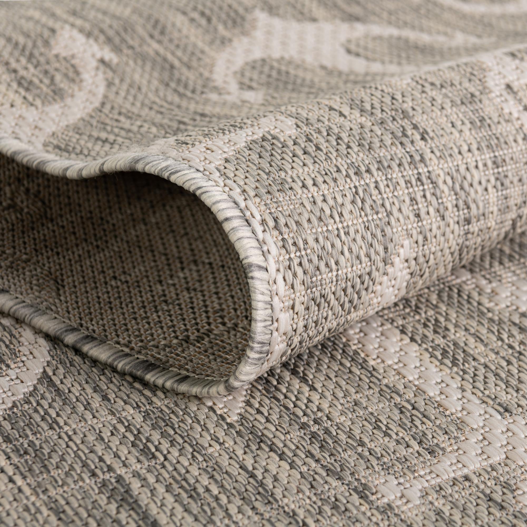 2' 7 x 12' Easy-Clean Coastal Indoor / Outdoor Runner Rug