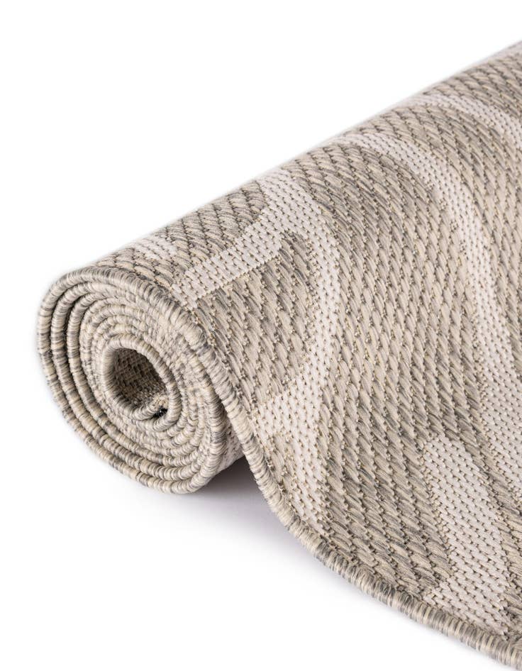 Detail image of 2' x 4' Easy-Clean Coastal Indoor / Outdoor Runner Rug