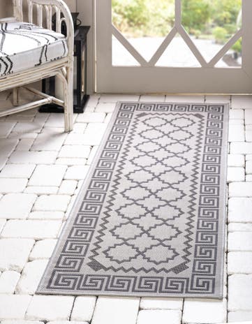 Gray Easy-Clean Lattice Indoor / Outdoor Runner Rug