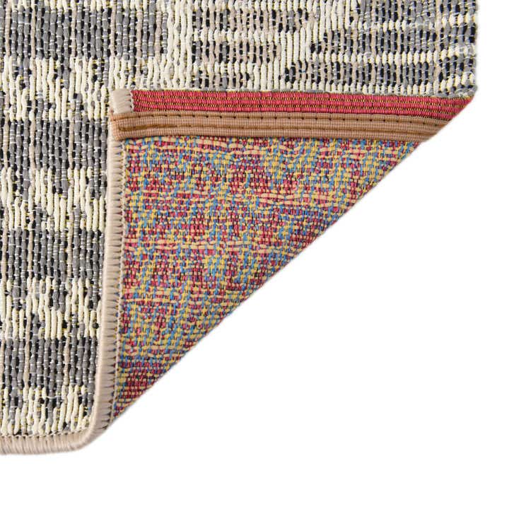 2' 7 x 10' Easy-Clean Lattice Indoor / Outdoor Runner Rug