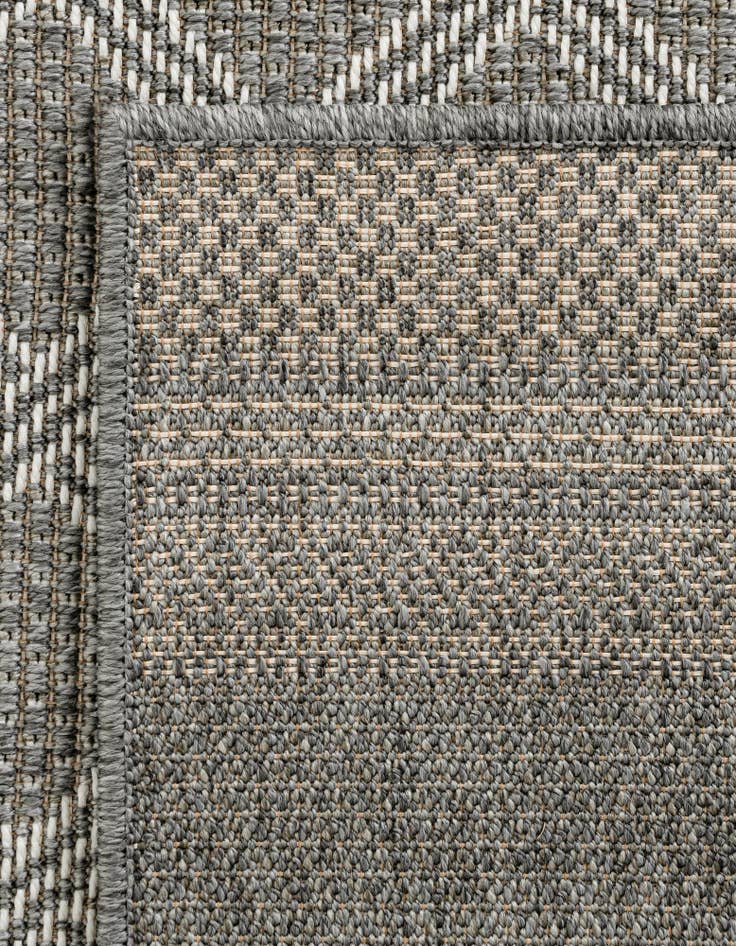 Detail image of 2' x 6' 1 Washable Lattice Indoor / Outdoor Runner Rug