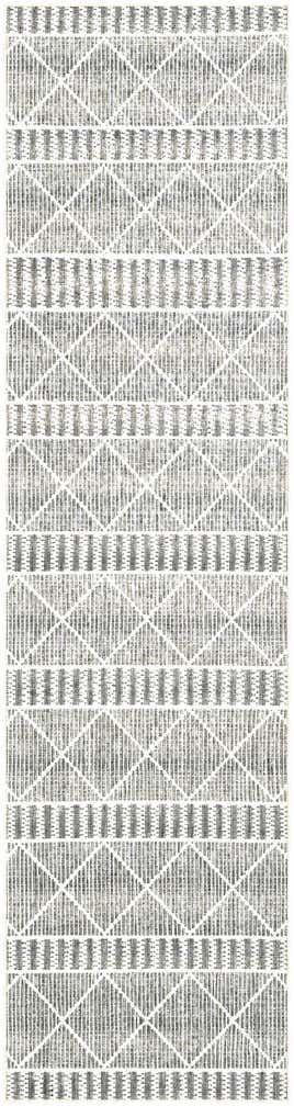 2' 7 x 10' Easy-Clean Lattice Indoor / Outdoor Runner Rug