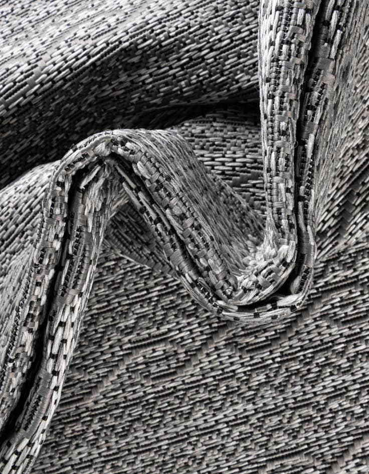 Detail image of 2' 2 x 6'  Washable Modern Indoor / Outdoor Runner Rug