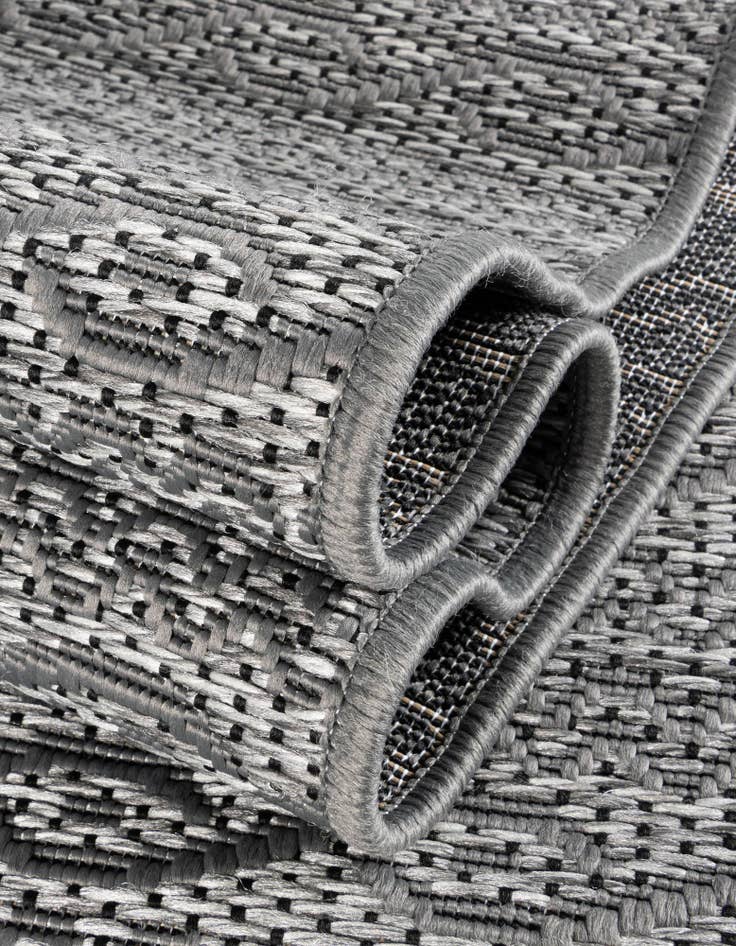 Detail image of 2' 2 x 6'  Washable Modern Indoor / Outdoor Runner Rug