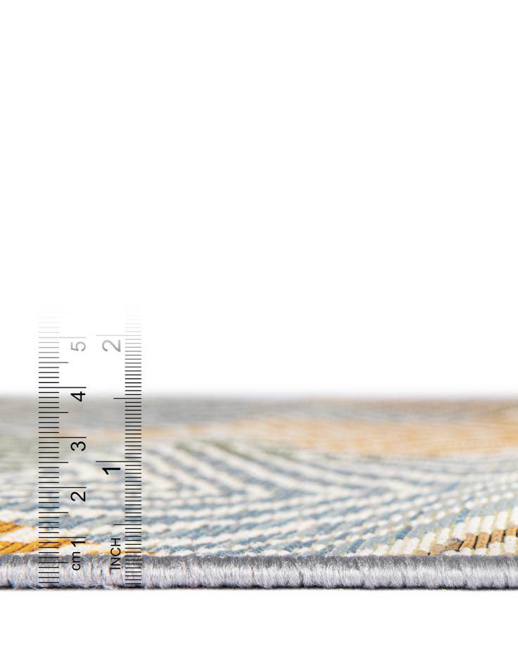 Detail image of 2' 7 x 12' Easy-Clean Modern Indoor / Outdoor Runner Rug