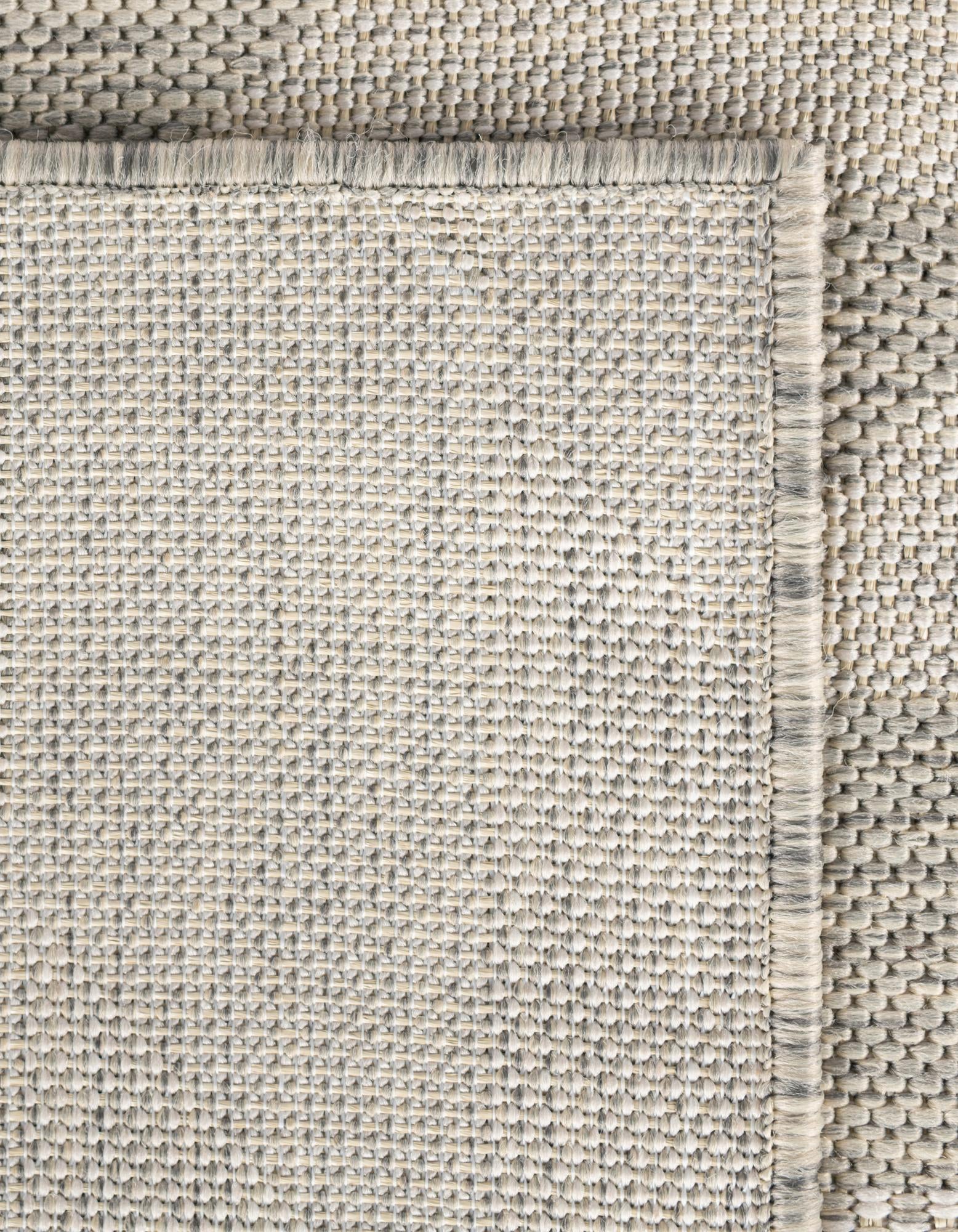 2' x 4' Easy-Clean Modern Indoor / Outdoor Runner Rug