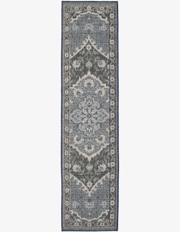 1' 10 x 7' 6 Easy-Clean Traditional Indoor / Outdoor Runner Rug