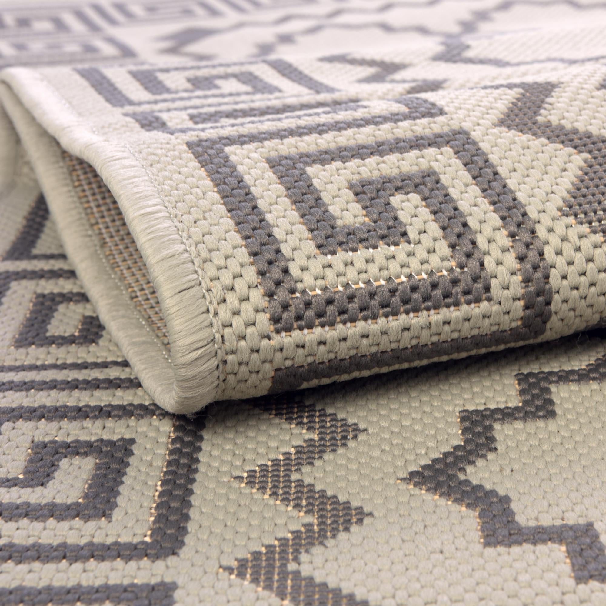 2' 2 x 6' Easy-Clean Trellis Indoor / Outdoor Runner Rug