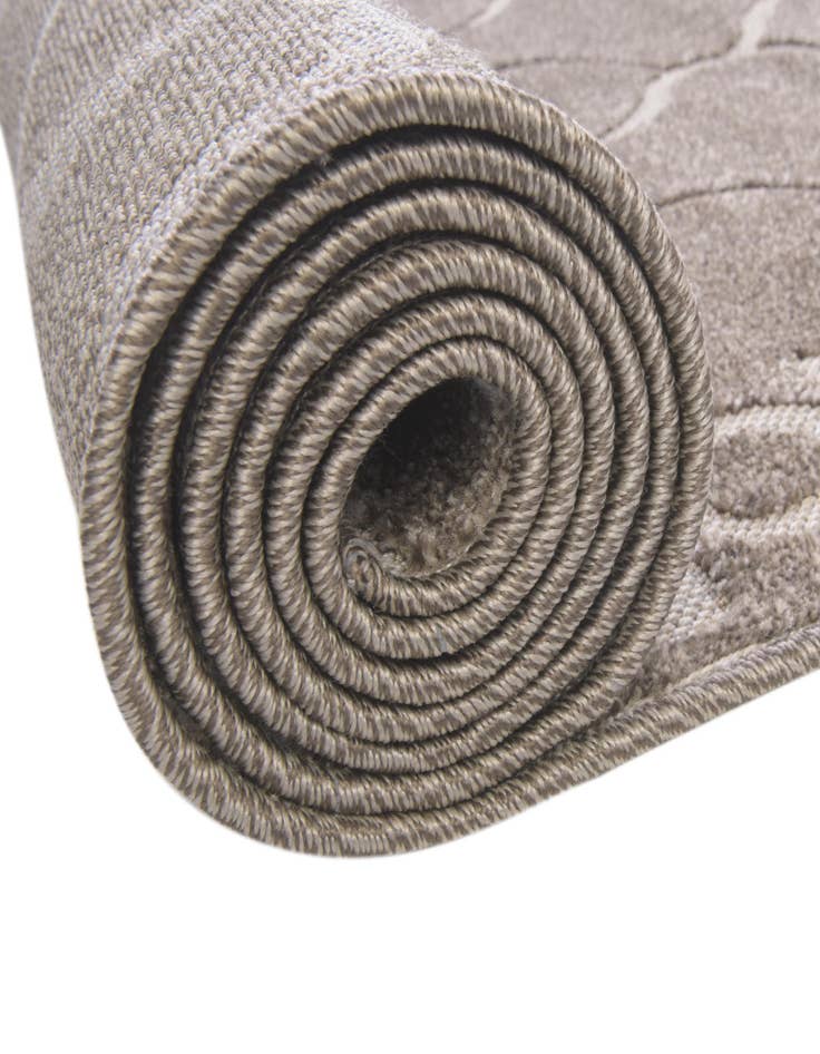 Detail image of 2' x 6'  Washable Trellis Indoor / Outdoor Runner Rug