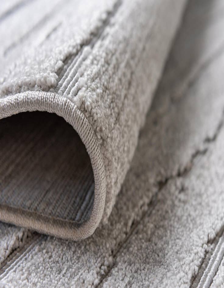 Detail image of 2' x 8' Easy-Clean Sabrina Soto Ola Indoor / Outdoor Runner Rug