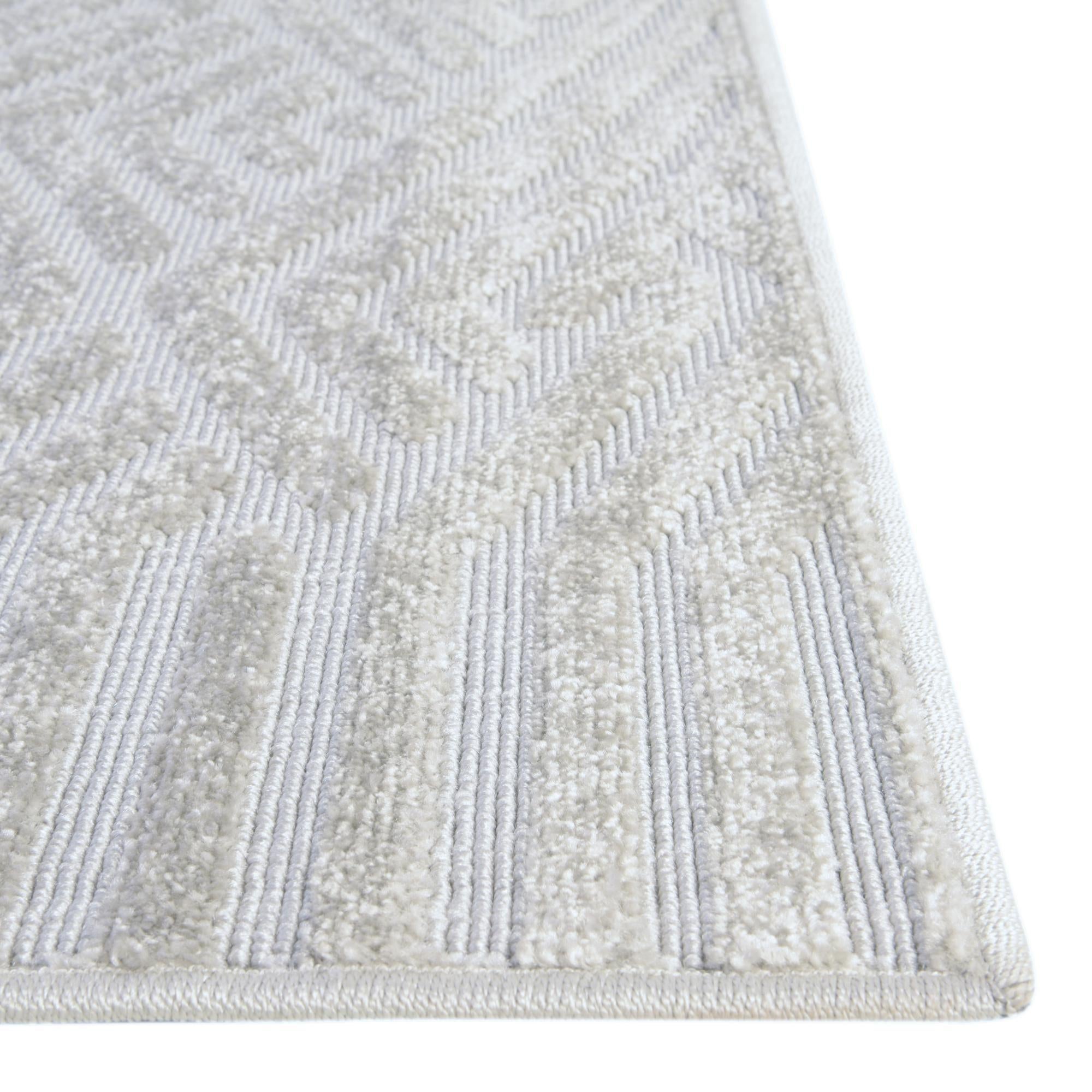 2' x 8' Easy-Clean Sabrina Soto Hudson Indoor / Outdoor Runner Rug