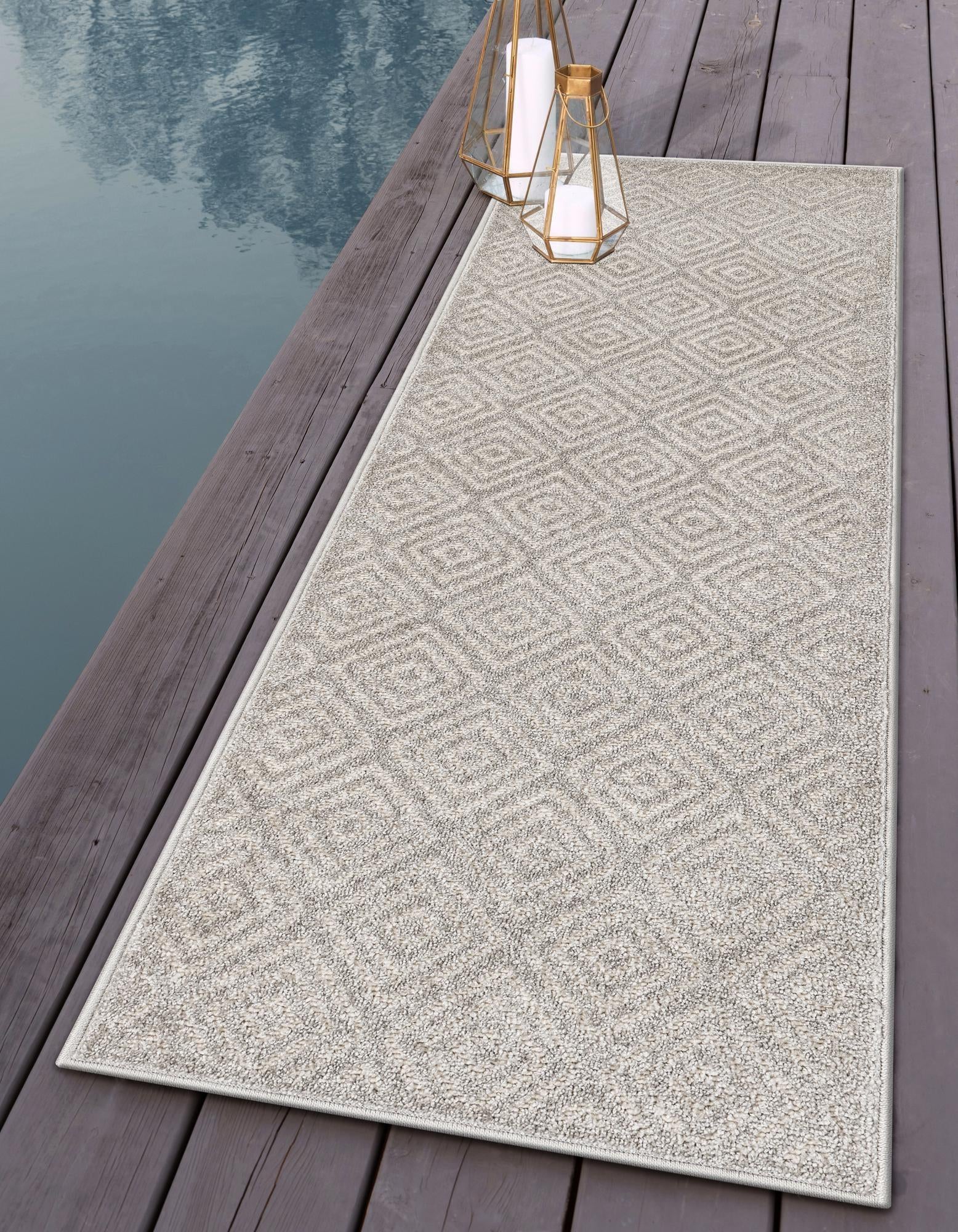 2' 7 x 12' Easy-Clean Sabrina Soto Indoor / Outdoor Runner Rug