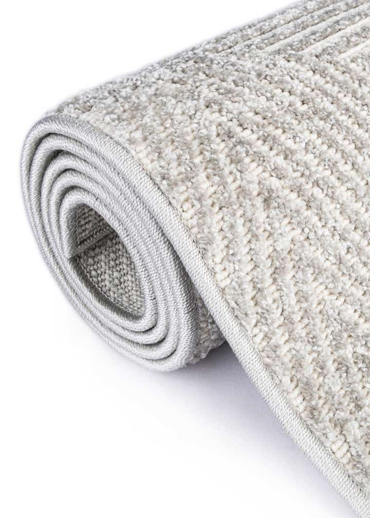 2' x 8' Easy-Clean Sabrina Soto Indoor / Outdoor Runner Rug