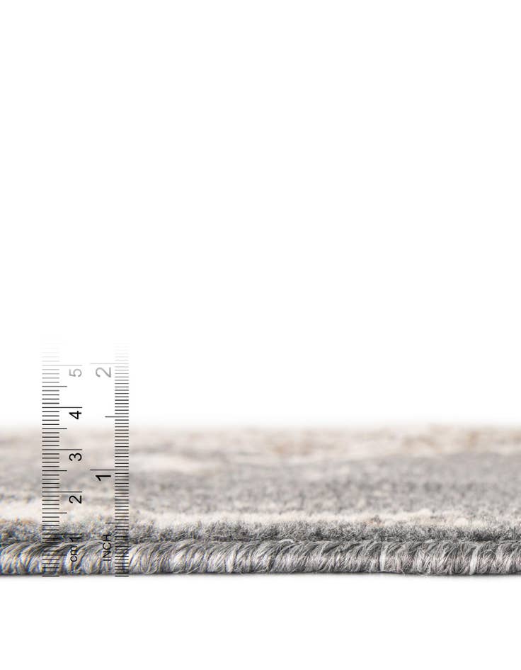 Detail image of 2' x 6' Sahara Runner Rug