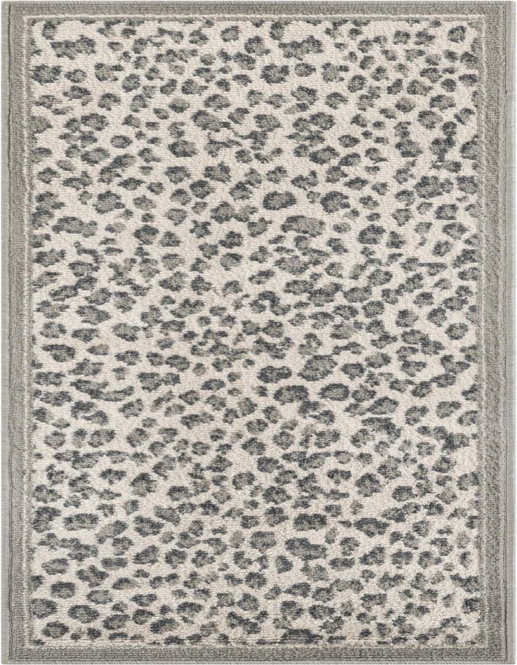 Detail image of 2' x 5' Savannah Runner Rug