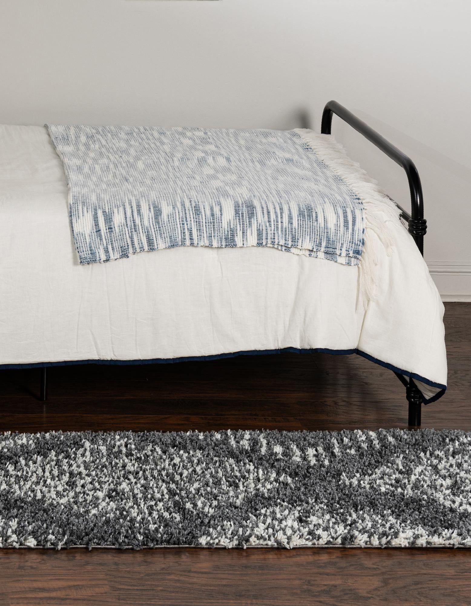 2' 7 x 12' Serenity Shag Runner Rug