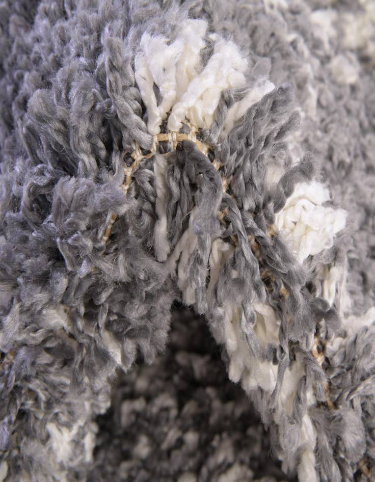 Detail image of 2' x 6' Serenity Shag Runner Rug