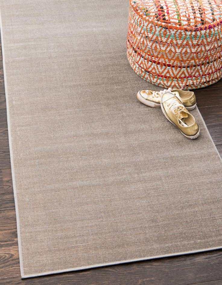 Detail image of 2' 9 x 9' 10 SoHo Runner Rug