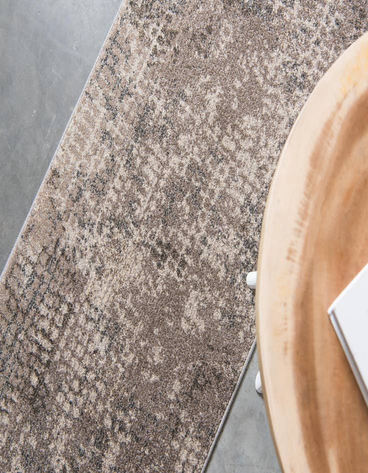 Detail image of 2' 7 x 10'  Washable Spectrum Runner Rug