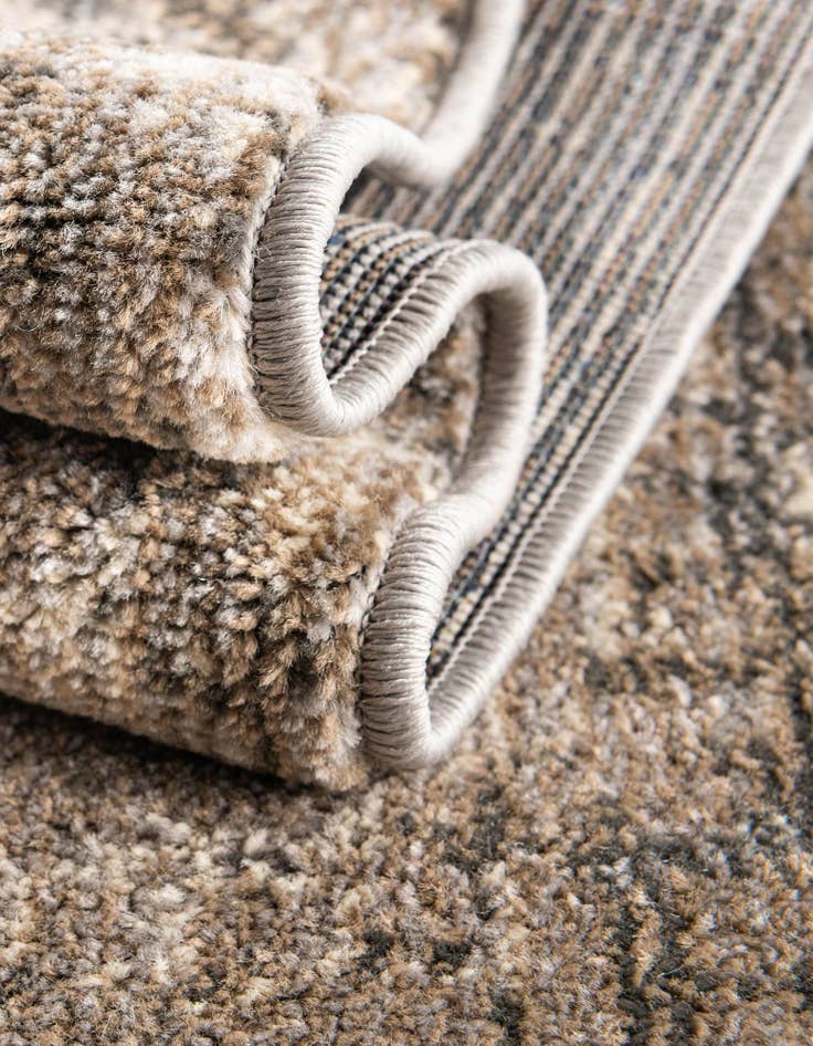 Detail image of 2' 2 x 6' 9 Washable Theia Runner Rug
