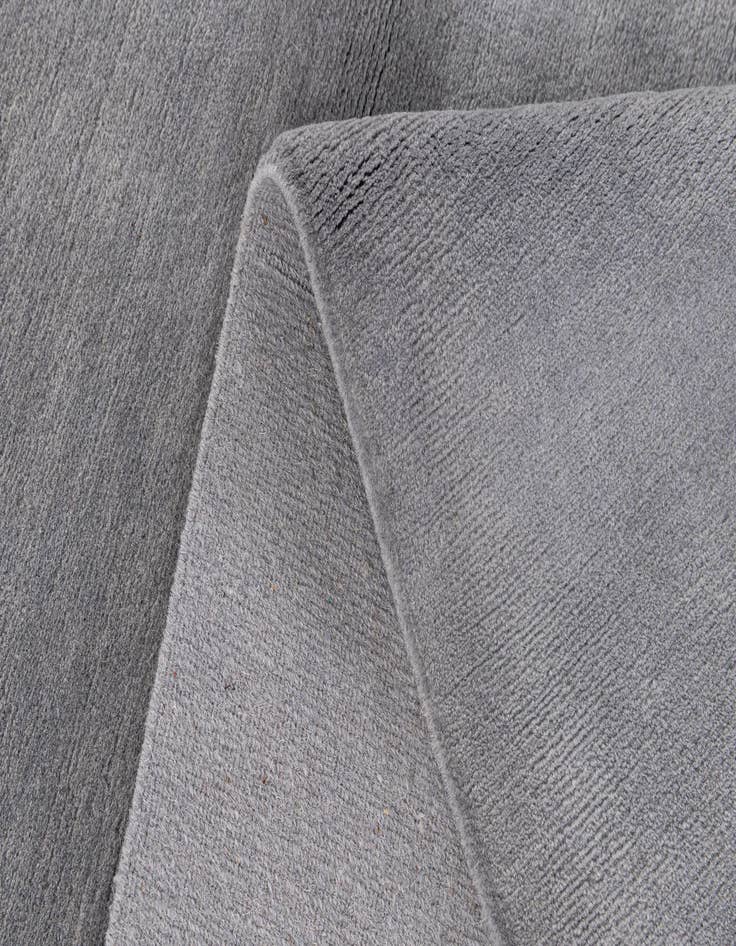 Detail image of 3' 10 x 7' 9  Hand Knotted Tibet Wool Runner Rug