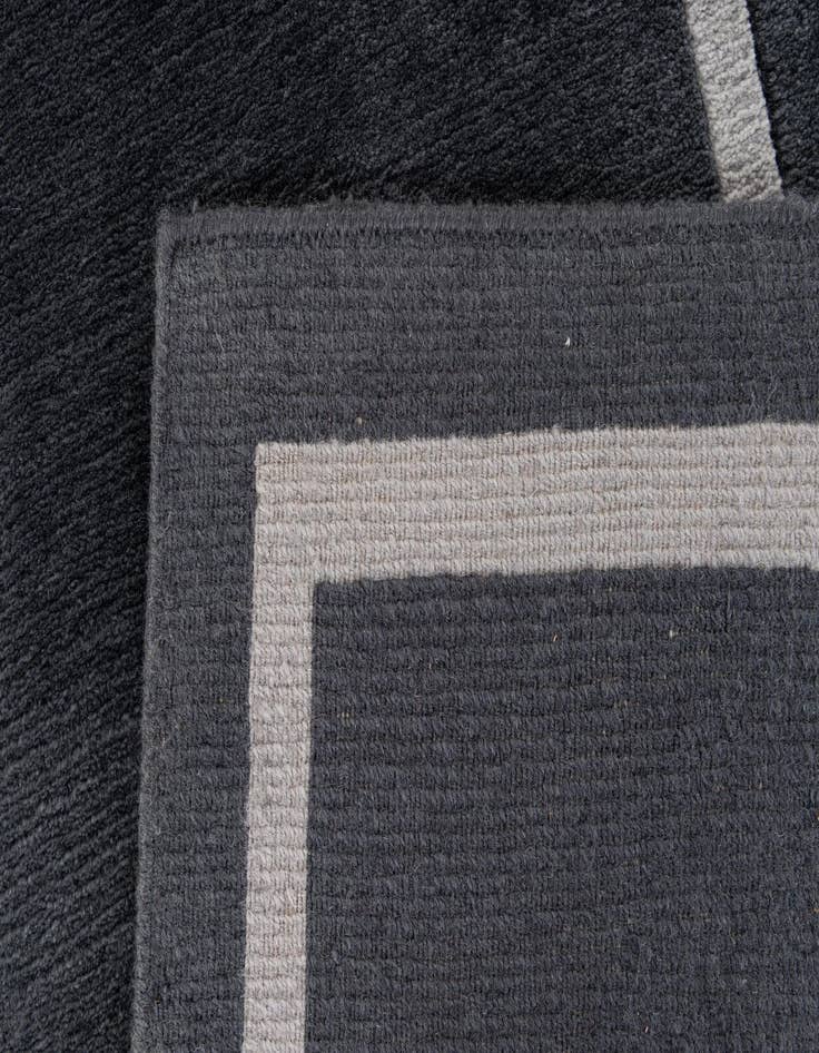 Detail image of 2' 9 x 11' 4  Hand Knotted Tibet Wool Runner Rug