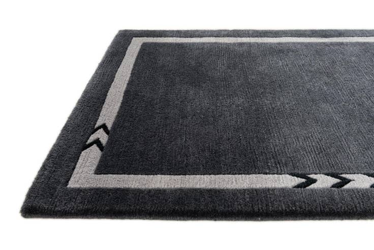 Detail image of 2' 9 x 11' 4 Hand Knotted Tibet Wool Runner Rug