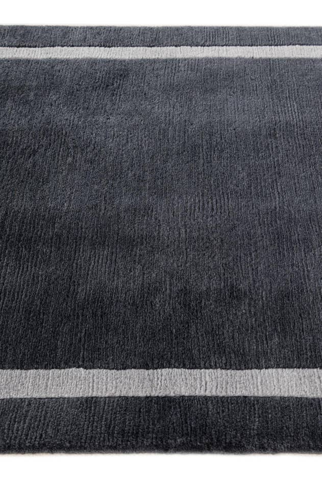 Detail image of 2' 9 x 11' 4 Hand Knotted Tibet Wool Runner Rug