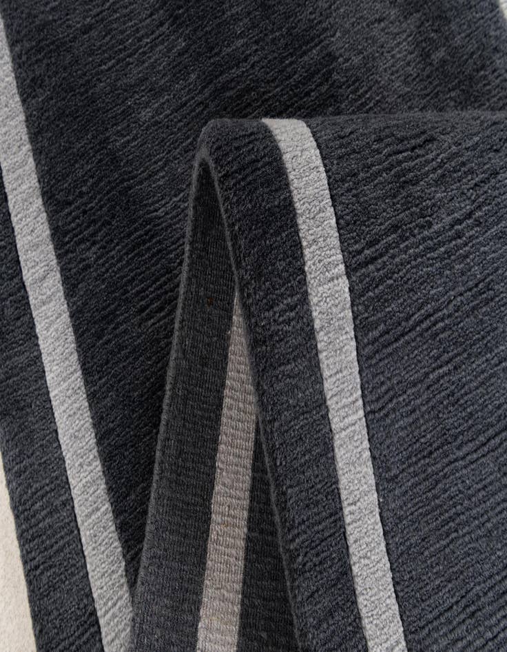 Detail image of 2' 9 x 11' 4  Hand Knotted Tibet Wool Runner Rug