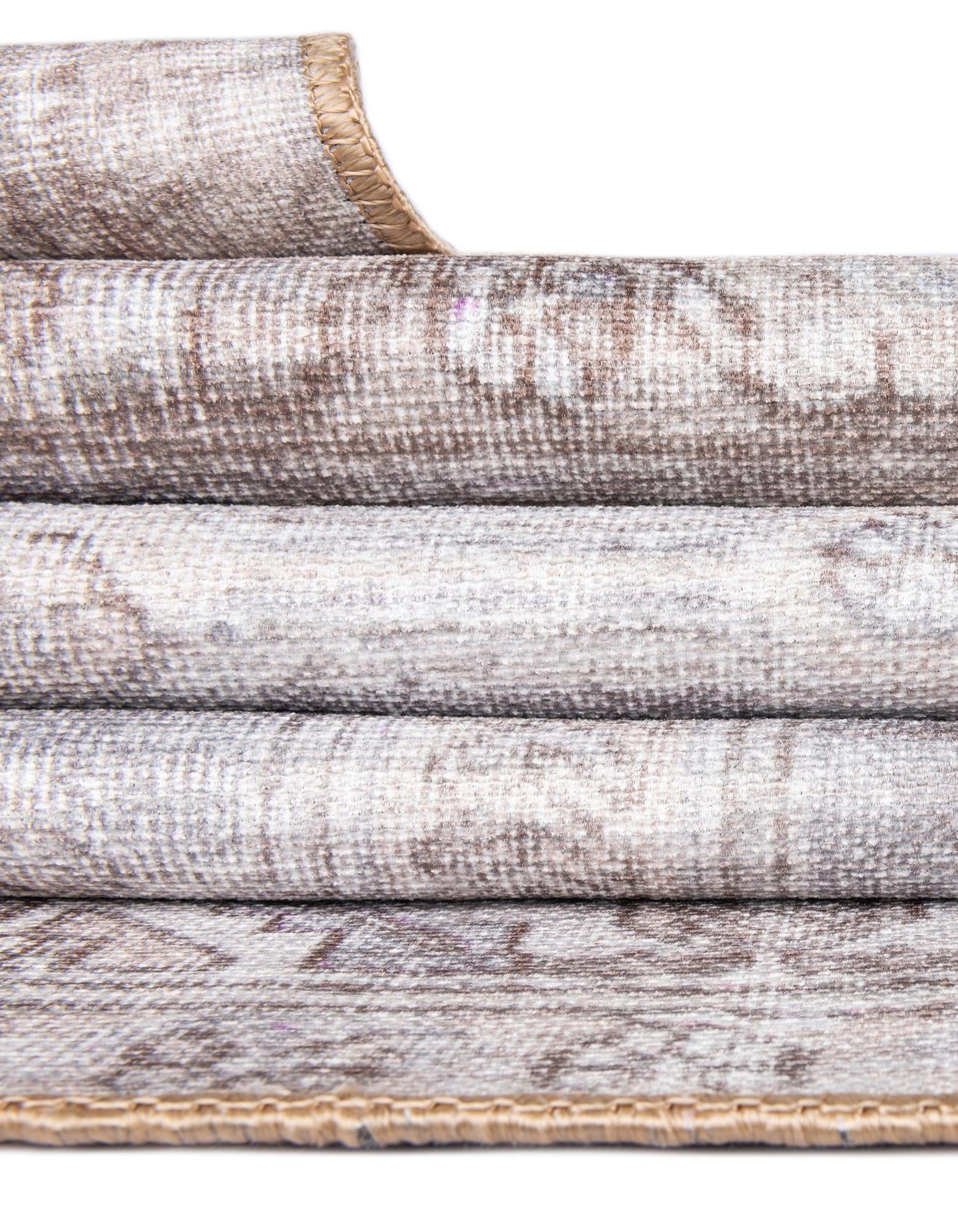 2' x 6' Washable Timeless Runner Rug