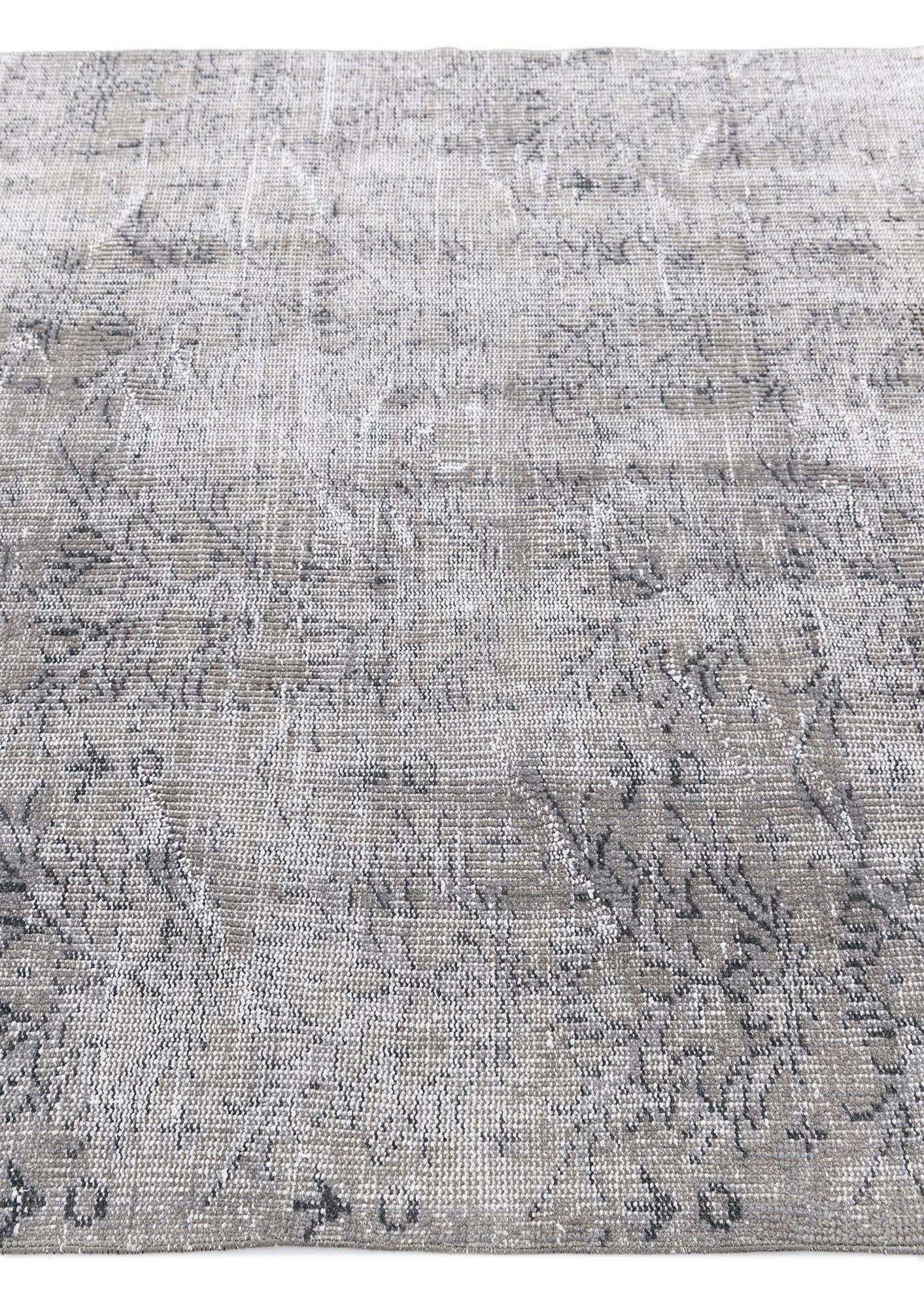 4' 9 x 9' 5 Ultra Vintage Wool Runner Rug