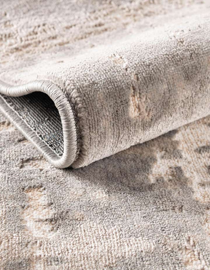 2' 7 x 14' Uptown Lexington Avenue Runner Rug