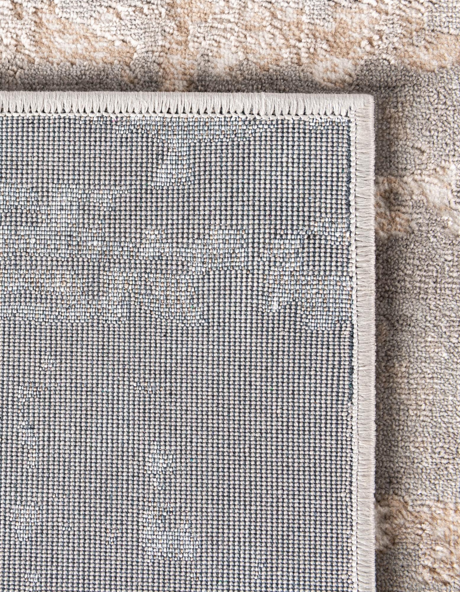 2' 2 x 6' Uptown Lexington Avenue Runner Rug