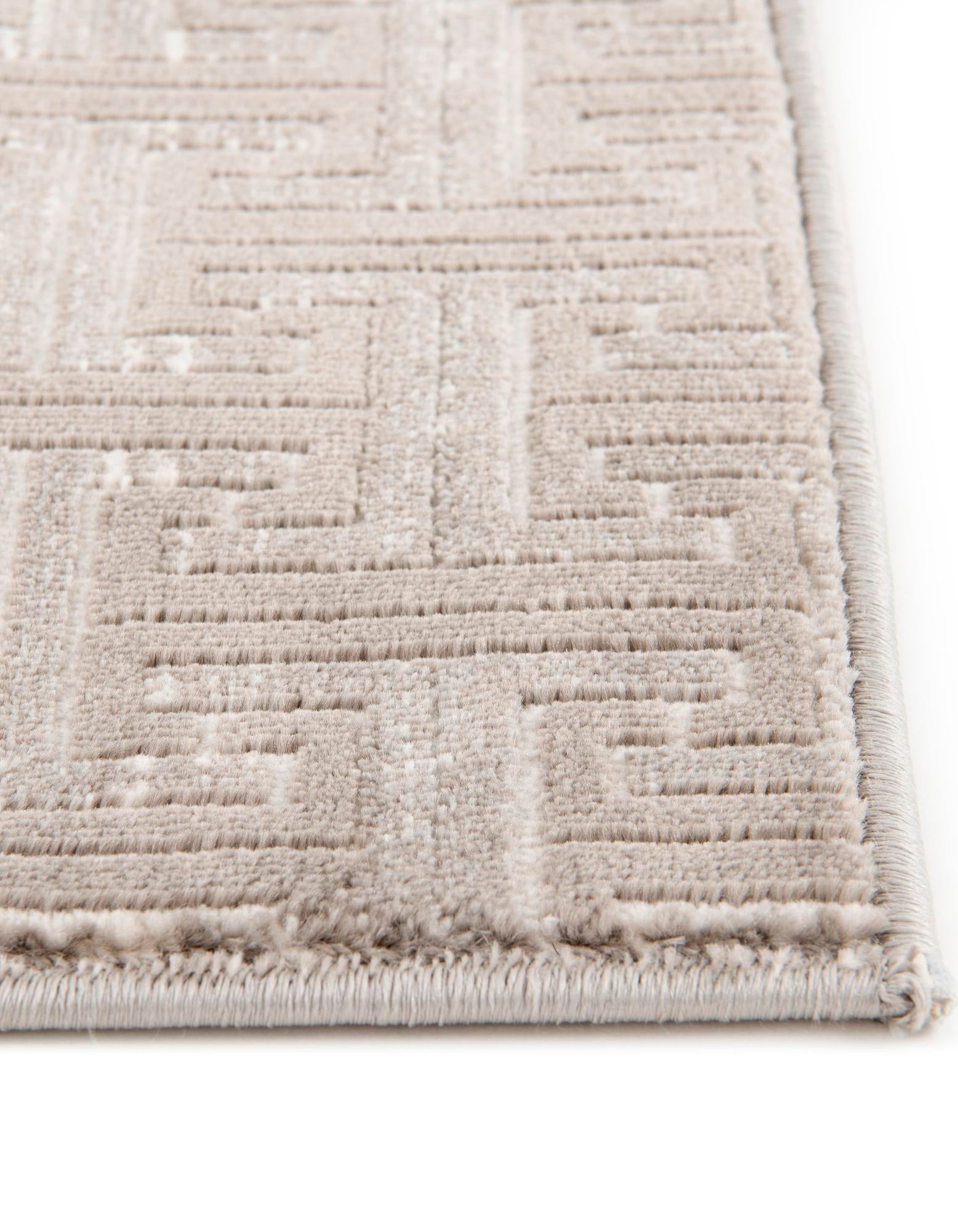 2' 7 x 14' Uptown Park Avenue Runner Rug