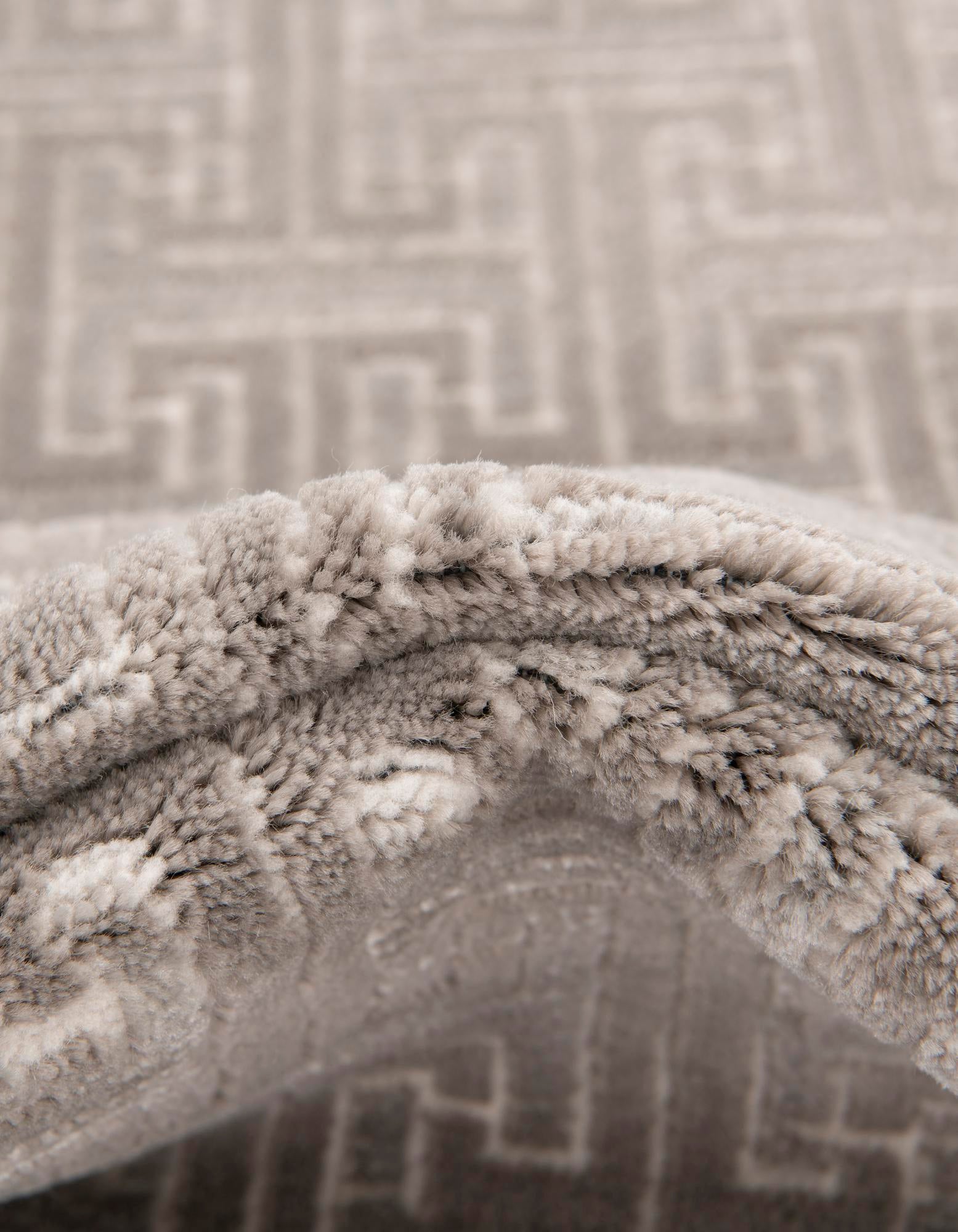 2' 7 x 14' Uptown Park Avenue Runner Rug