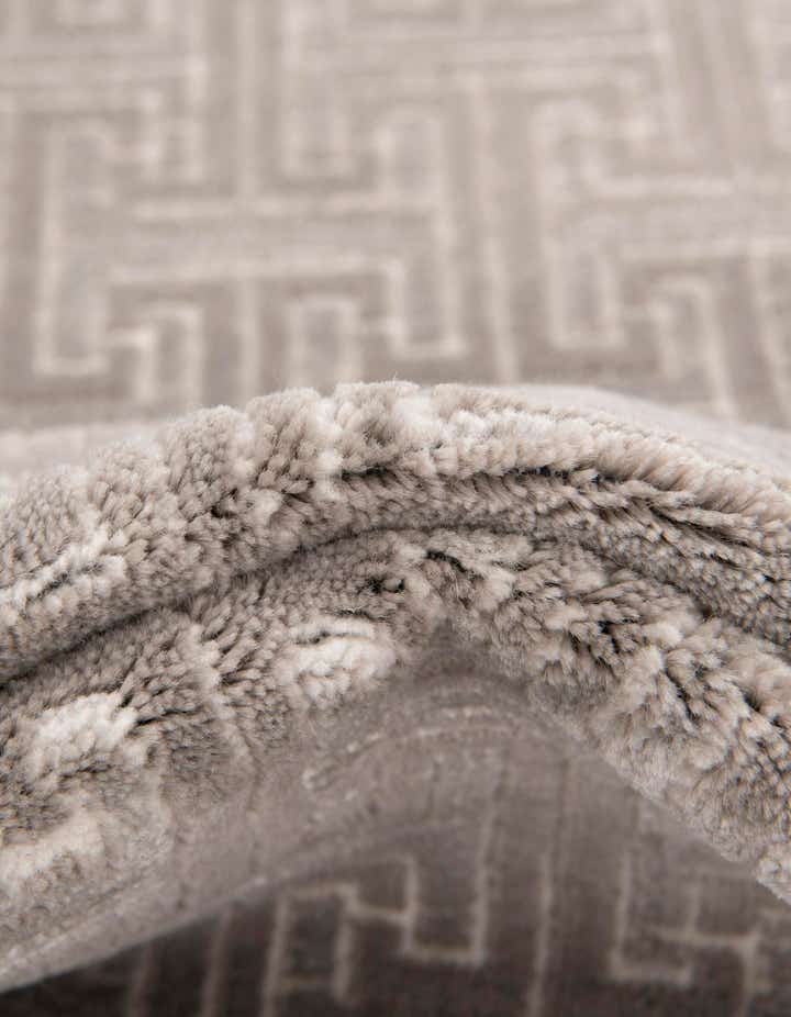 2' 2 x 6' Uptown Park Avenue Runner Rug