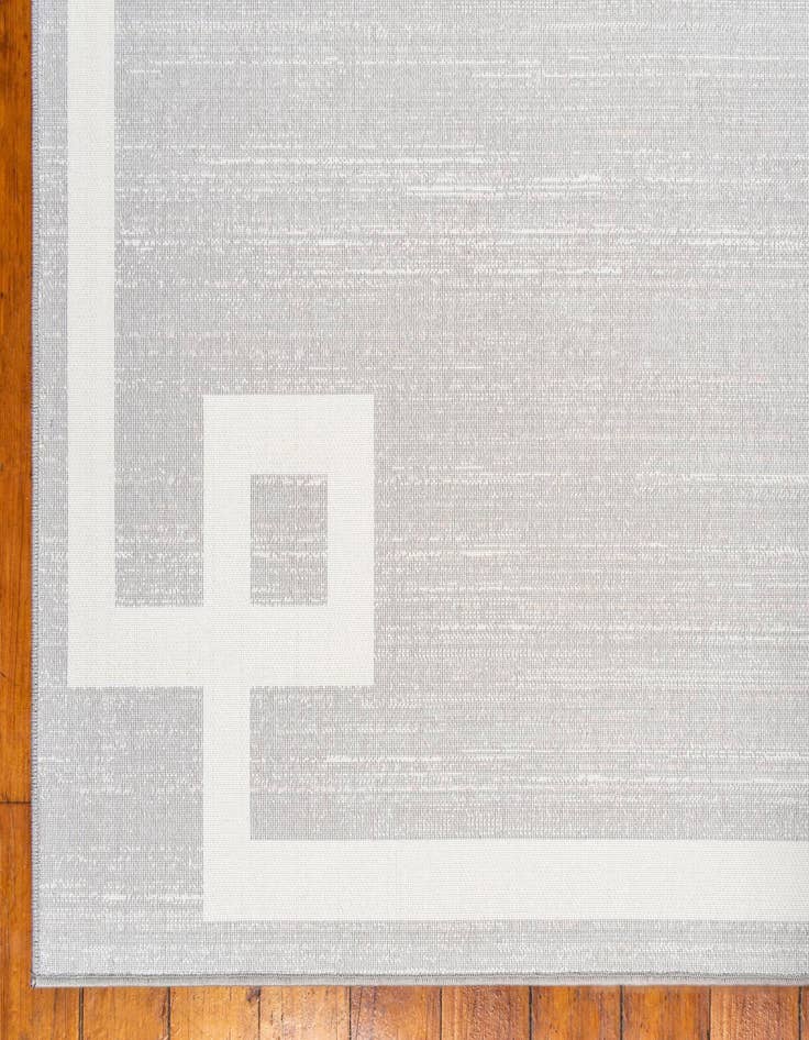 Detail image of 2' 2 x 6' Uptown Lenox Hill Runner Rug