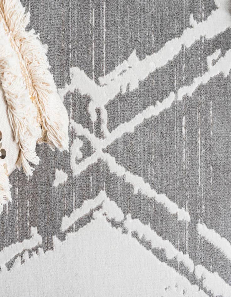 Detail image of 2' 2 x 6' Uptown Carnegie Hill Runner Rug