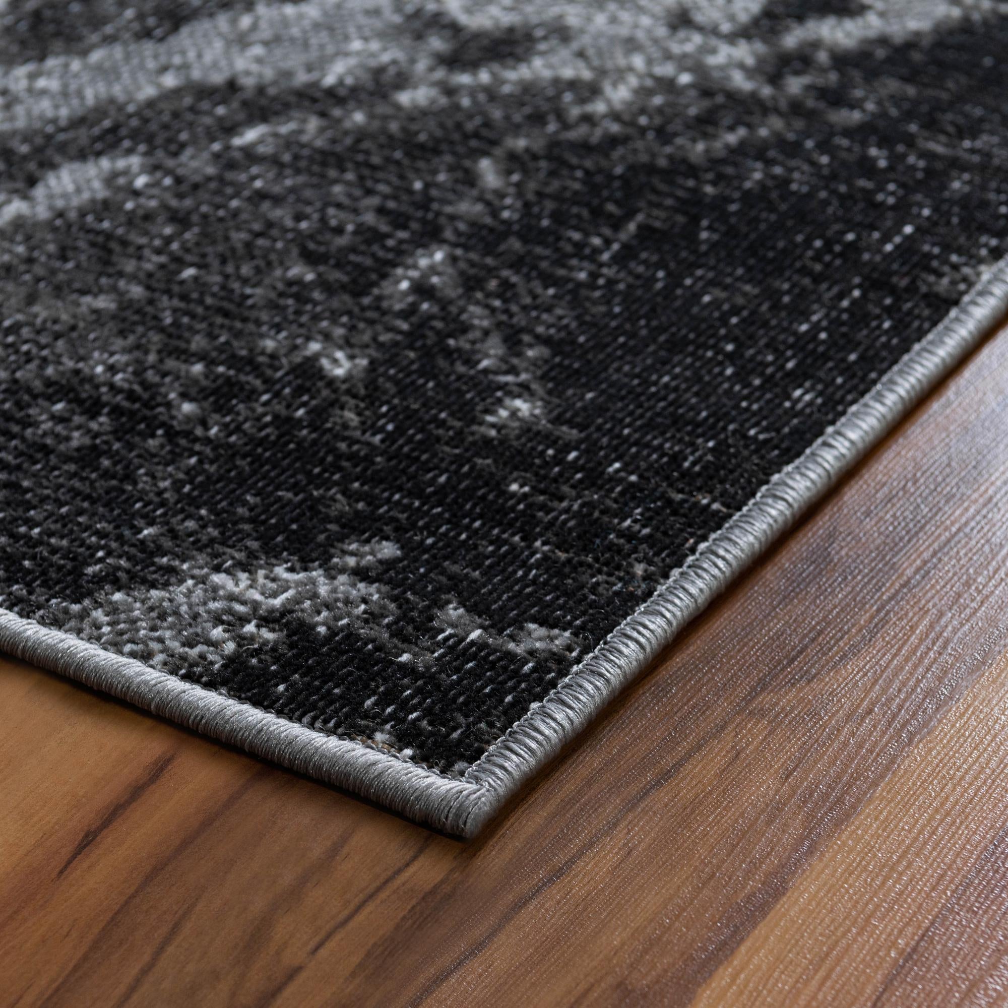 2' 7 x 10' Valencia Runner Rug