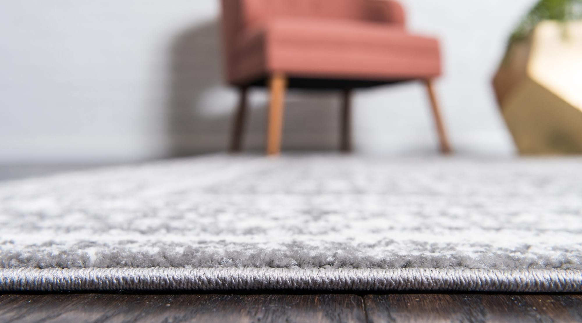 2' x 6' Venice Runner Rug