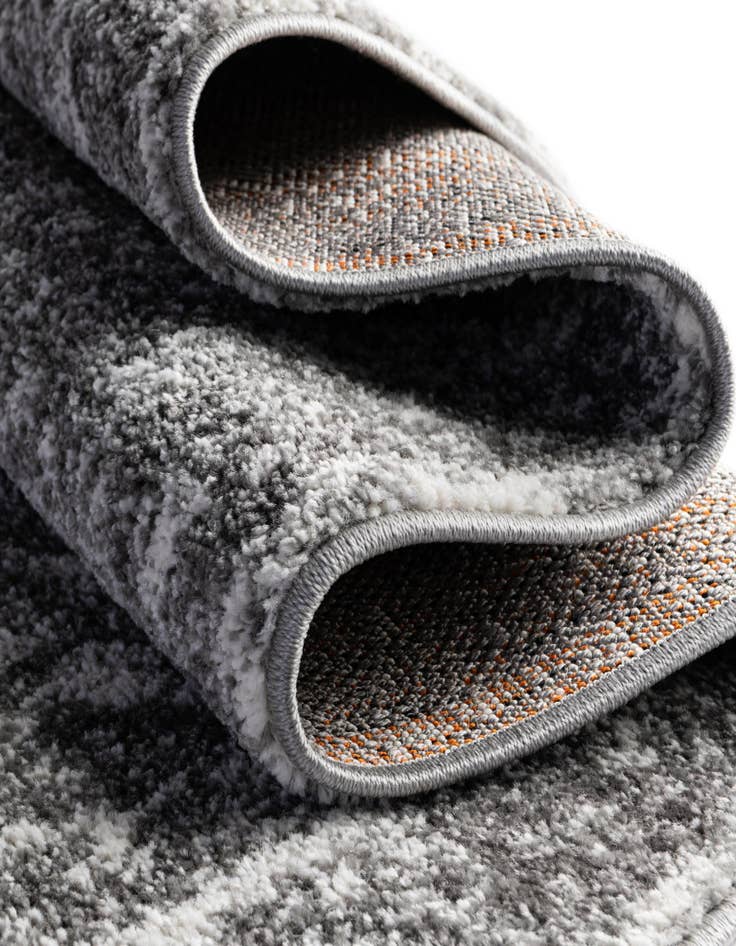 Detail image of 2' x 6' Venice Runner Rug