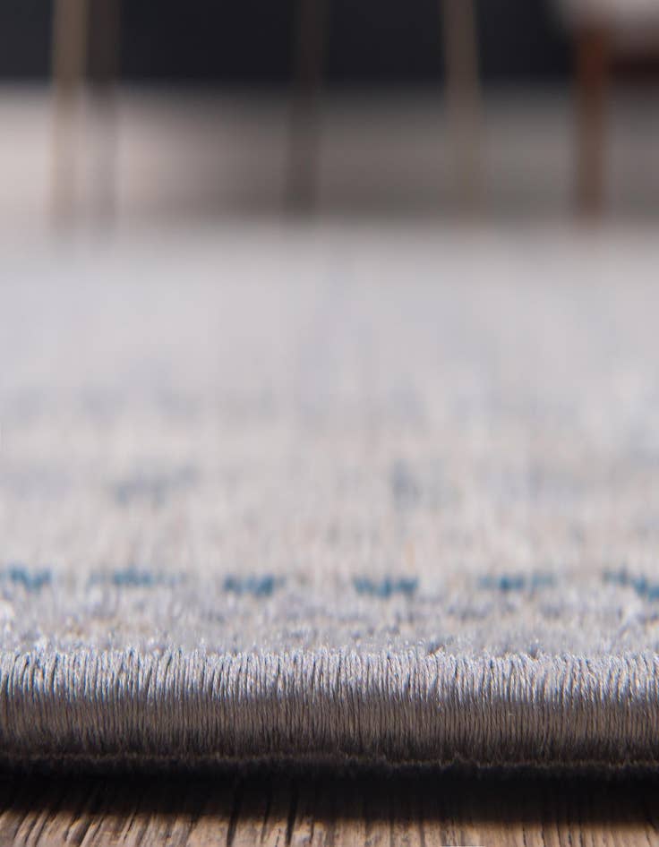 Detail image of 2' x 6' Viola Runner Rug