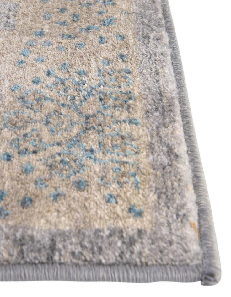 Detail image of 2' x 6' Viola Runner Rug