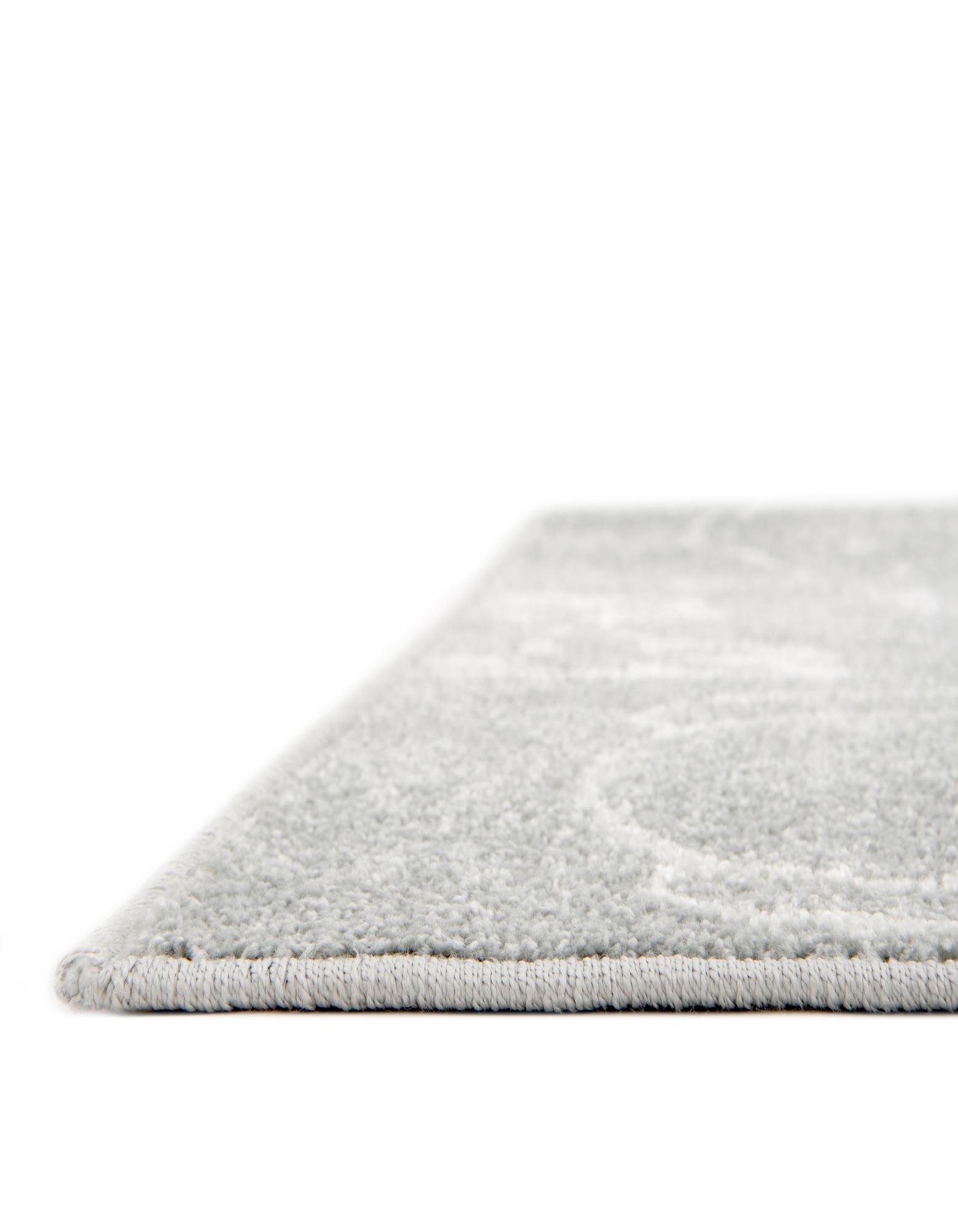 2' 2 x 6' Animals Whimsy Kids Runner Rug