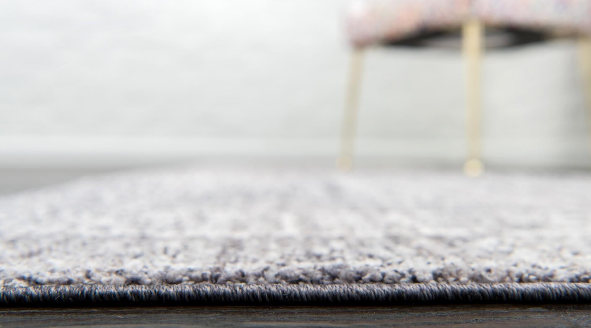 2' 7 x 8' 2 Williamsburg Runner Rug
