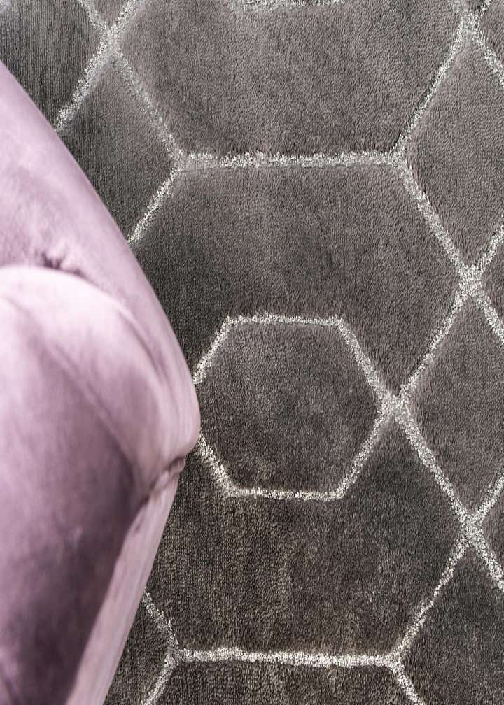 10' x 14' Marilyn Monroe™ Glam Trellis Rug