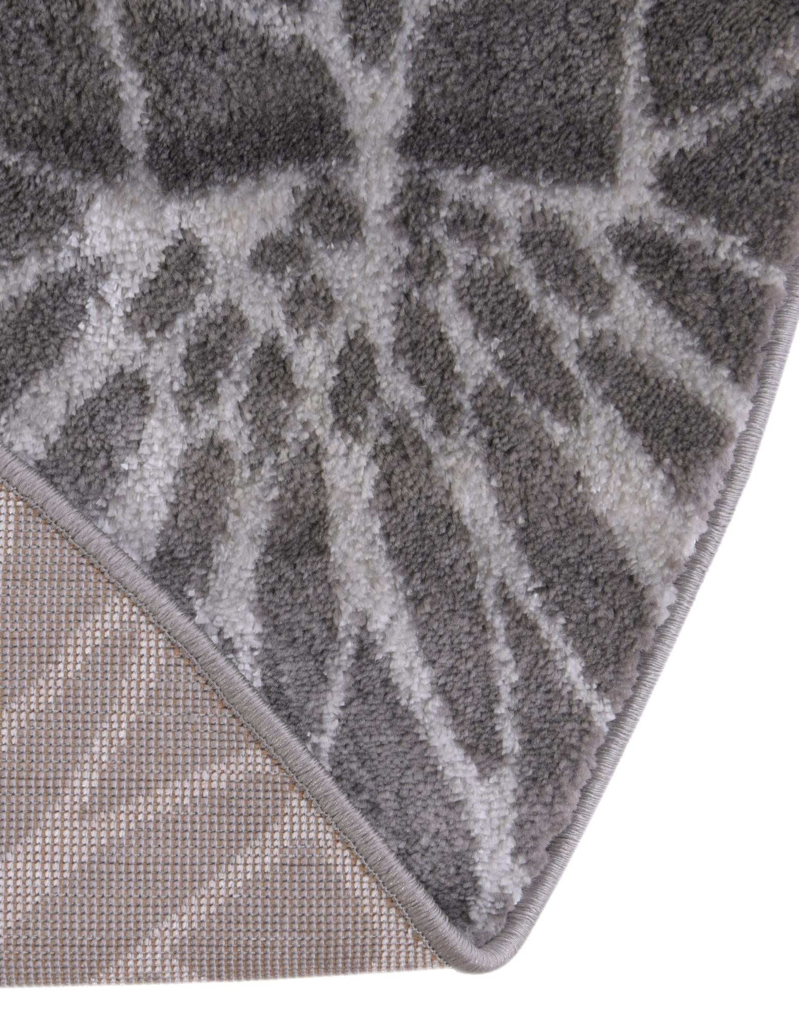 5' 3 x 5' 3 Marilyn Monroe™ Glam Dahlia Round Rug