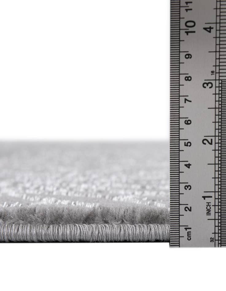 Detail image of 7' 10 x 7' 10 Marilyn Monroe™ Glam Dahlia Square Rug