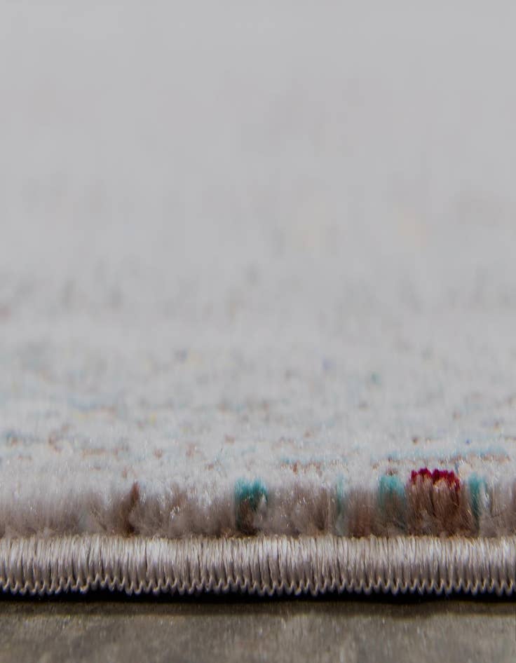 Detail image of 8' x 8' Alexis Square Rug